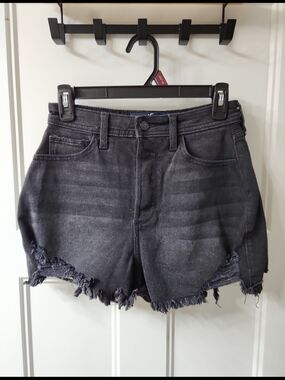 NWOT Hollister Hi-Rise Mom Shorts